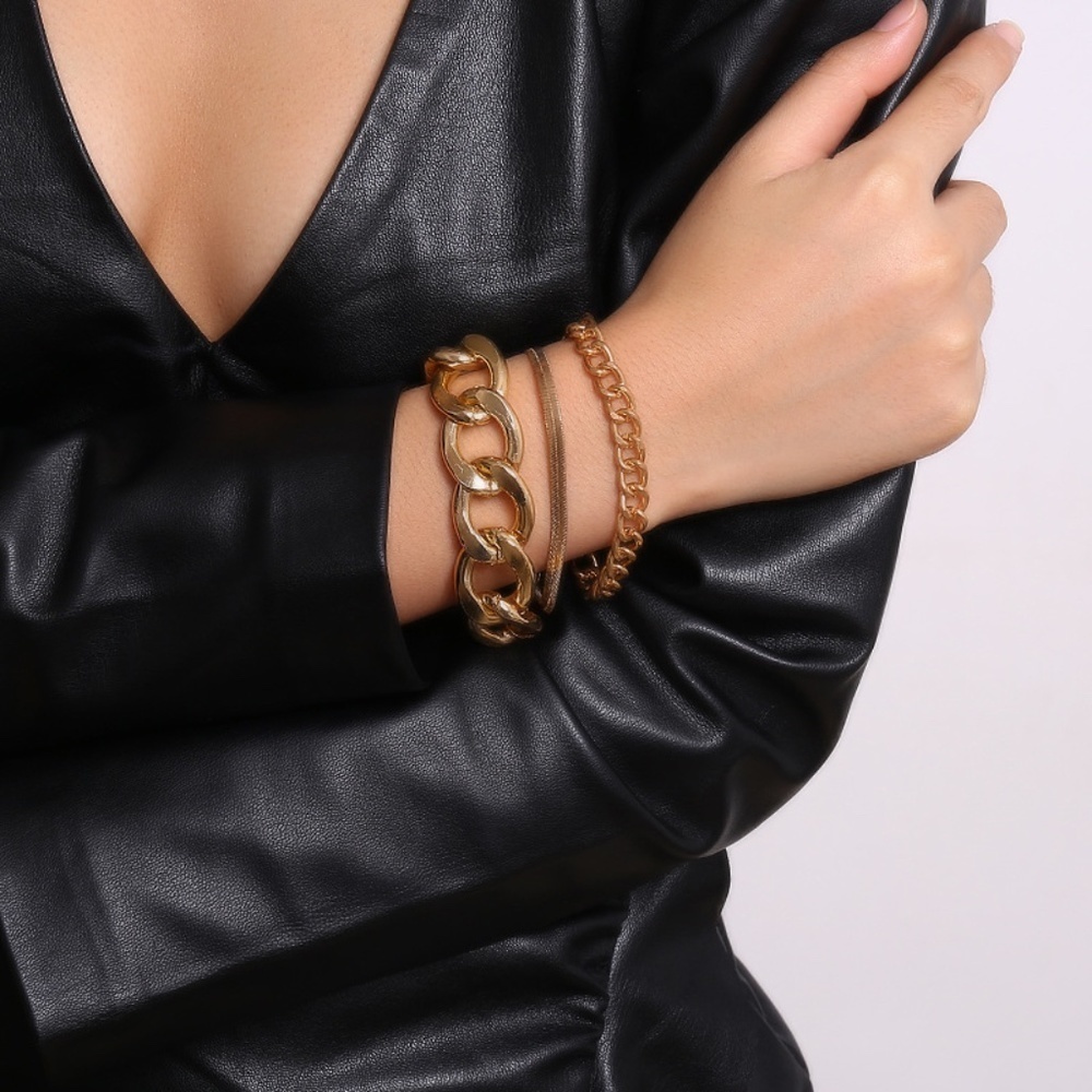 *TALLIE* 3-Pc Gold Chain Fashion Bracelet Set